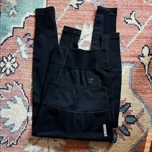 Gymshark Black Sculpting Seamless Leggings bundle